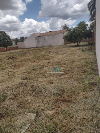 Terreno à Venda, 1.080 m² em Vila Carlota - Campo Grande