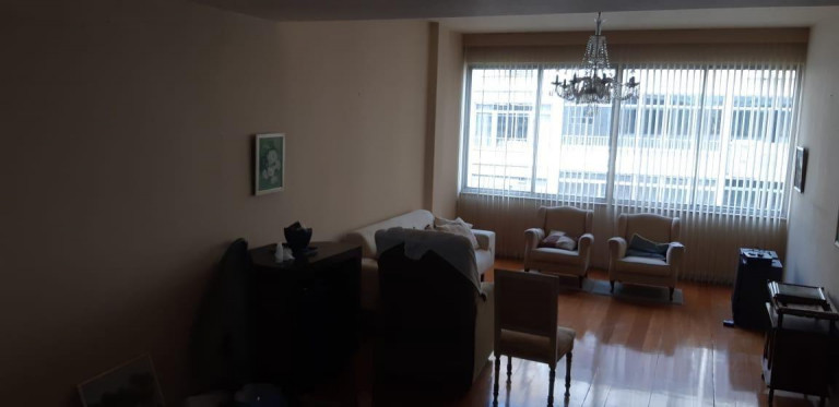 Imagem Apartamento com 4 Quartos à Venda, 150 m² em Copacabana - Rio De Janeiro
