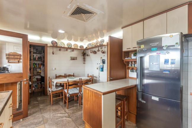 Imagem Apartamento com 4 Quartos à Venda, 352 m² em Moinhos De Vento - Porto Alegre Imagem Apartamento com 4 Quartos à Venda, 352 m² em Moinhos De Vento - Porto Alegre