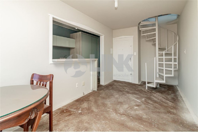 Imagem Imóvel com 2 Quartos à Venda, 111 m² em Passo Da Areia - Porto Alegre Imagem Imóvel com 2 Quartos à Venda, 111 m² em Passo Da Areia - Porto Alegre