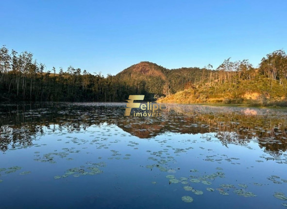 Imagem Imóvel com 11 Quartos à Venda, 165 m² em área Rural De Barra Do Piraí - Barra Do Piraí
