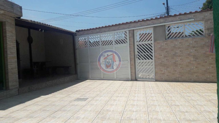 Imagem Casa com 5 Quartos à Venda, 203 m² em Agenor De Campos - Mongaguá Imagem Casa com 5 Quartos à Venda, 203 m² em Agenor De Campos - Mongaguá