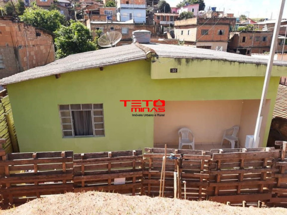 Casa com 2 Quartos à Venda, 107 m² em Bairro Nossa Senhora De Lurdes - São Lourenço