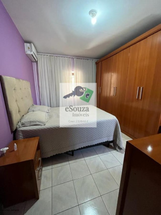 Imagem Casa com 4 Quartos à Venda, 200 m² em Jardim Las Vegas - Santo André