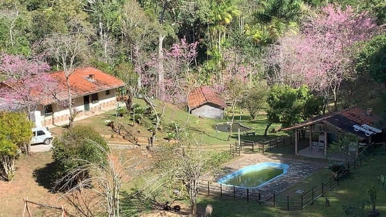 Imagem Chácara com 3 Quartos à Venda, 81 m² em Riograndina - Nova Friburgo