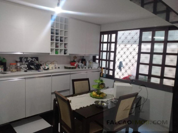 Imagem Casa com 5 Quartos à Venda, 320 m² em Pituba - Salvador