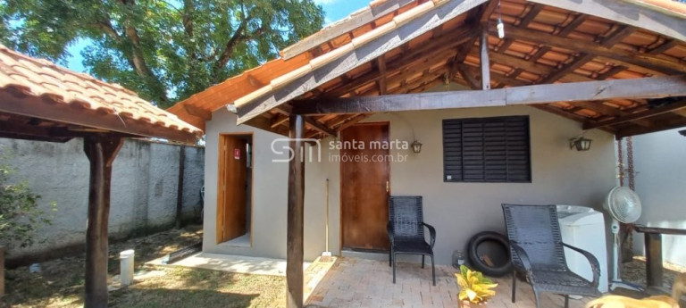Imagem Imóvel com 2 Quartos à Venda, 150 m² em Quatinga - Lorena