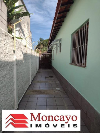 Imagem Casa com 2 Quartos à Venda, 448 m² em Centro - Caraguatatuba