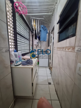 Imagem Apartamento com 2 Quartos à Venda, 88 m² em Embaré - Santos