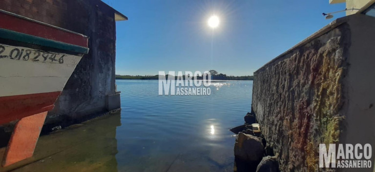 Imagem Casa com 3 Quartos à Venda, 280 m² em Centro - Balneário Barra Do Sul Imagem Casa com 3 Quartos à Venda, 280 m² em Centro - Balneário Barra Do Sul