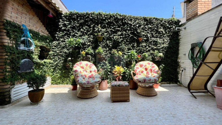 Imagem Casa com 3 Quartos à Venda, 218 m² em Jardim Três Marias - Guarujá Imagem Casa com 3 Quartos à Venda, 218 m² em Jardim Três Marias - Guarujá