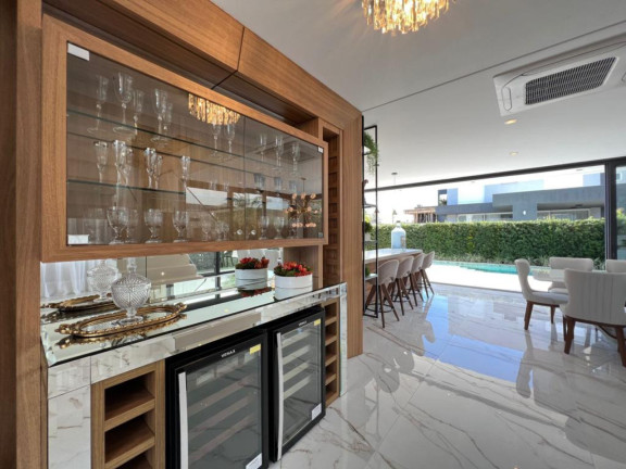 Imagem Casa com 5 Quartos à Venda, 370 m² em -- - Capao Da Canoa Imagem Casa com 5 Quartos à Venda, 370 m² em -- - Capao Da Canoa