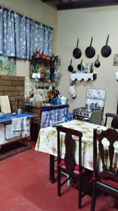 Imagem Sobrado com 4 Quartos à Venda, 250 m² em Cigarras - São Sebastião Imagem Sobrado com 4 Quartos à Venda, 250 m² em Cigarras - São Sebastião