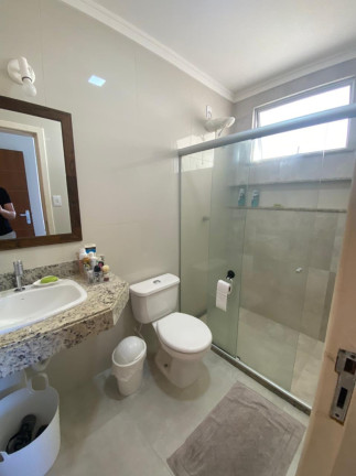 Imagem Casa com 6 Quartos à Venda, 317 m² em Vilas Do Atlântico - Lauro De Freitas Imagem Casa com 6 Quartos à Venda, 317 m² em Vilas Do Atlântico - Lauro De Freitas