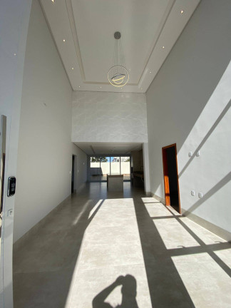 Imagem Casa de Condomínio com 3 Quartos à Venda, 224 m² em Condomínio Marinas Di Caldas - Caldas Novas Imagem Casa de Condomínio com 3 Quartos à Venda, 224 m² em Condomínio Marinas Di Caldas - Caldas Novas