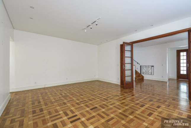 Imagem Casa com 4 Quartos à Venda, 500 m² em Perdizes - São Paulo Imagem Casa com 4 Quartos à Venda, 500 m² em Perdizes - São Paulo