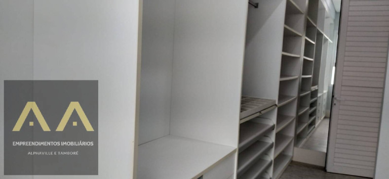 Imagem Casa com 4 Quartos à Venda, 1.500 m² em Tamboré - Barueri Imagem Casa com 4 Quartos à Venda, 1.500 m² em Tamboré - Barueri