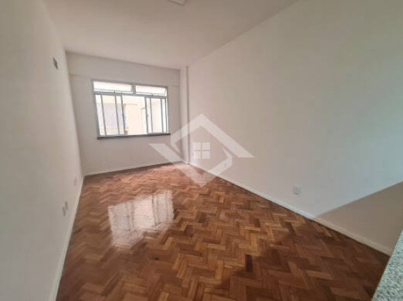 Imagem Apartamento com 1 Quarto à Venda, 31 m² em Copacabana - Rio De Janeiro Imagem Apartamento com 1 Quarto à Venda, 31 m² em Copacabana - Rio De Janeiro