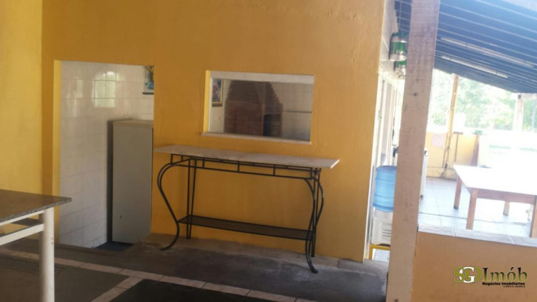 Imagem Chácara com 6 Quartos à Venda, 300 m²