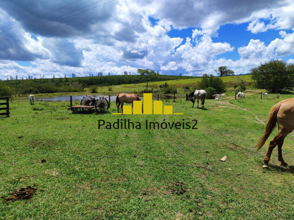 Imagem Fazenda à Venda, 294 m² em Bofete Imagem Fazenda à Venda, 294 m² em Bofete