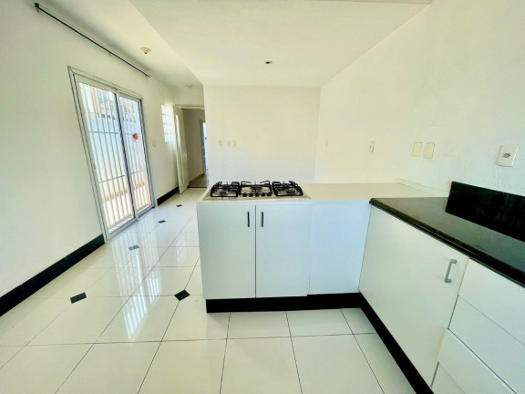 Imagem Casa com 3 Quartos à Venda, 355 m² em Vila Regente Feijó - São Paulo Imagem Casa com 3 Quartos à Venda, 355 m² em Vila Regente Feijó - São Paulo