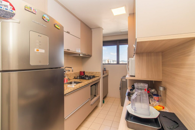 Imagem Imóvel com 1 Quarto à Venda,  em Petrópolis - Porto Alegre
