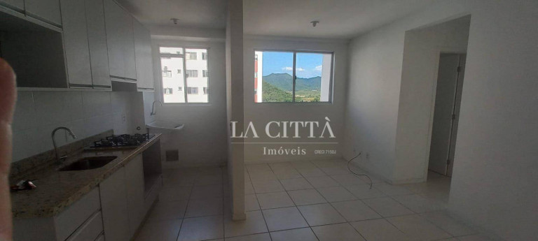 Imagem Apartamento com 2 Quartos para Alugar, 46 m² em Carvalho - Itajaí