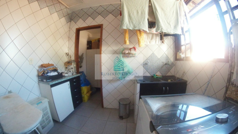 Imagem Casa com 9 Quartos à Venda, 370 m² em Pe Pequeno - Niterói
