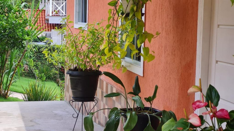 Casa com 3 Quartos à Venda, 190 m² em Vale Alpino - Teresópolis