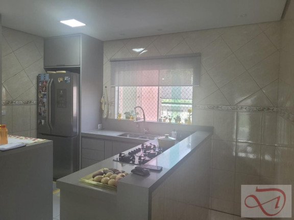 Imagem Sobrado com 2 Quartos à Venda, 121 m² em Vila Clarice - Santo André