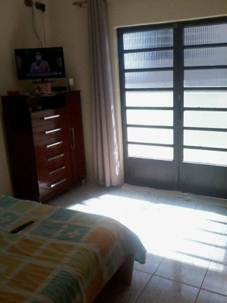 Imagem Sobrado com 3 Quartos à Venda, 213 m² em Residencial Estoril - Taubaté