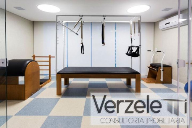 Imagem Apartamento com 3 Quartos à Venda, 129 m² em Centro - Balneário Camboriú Imagem Apartamento com 3 Quartos à Venda, 129 m² em Centro - Balneário Camboriú
