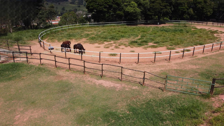 Imagem Chácara com 4 Quartos à Venda, 26.000 m² em água Comprida - Bragança Paulista