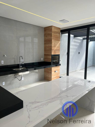 Imagem Casa com 3 Quartos à Venda, 300 m² em Residencial Humaitá - Goiânia