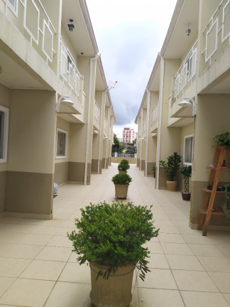 Imagem Imóvel com 3 Quartos à Venda, 134 m² em Capão Raso - Curitiba