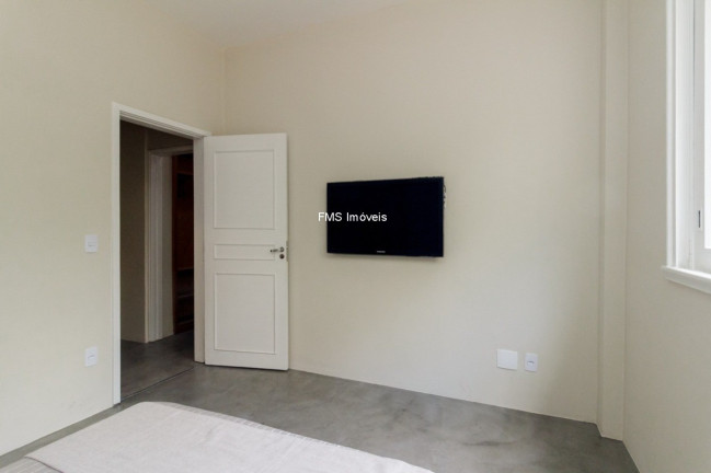 Imagem Imóvel com 2 Quartos à Venda, 113 m² em Higienópolis - São Paulo Imagem Imóvel com 2 Quartos à Venda, 113 m² em Higienópolis - São Paulo