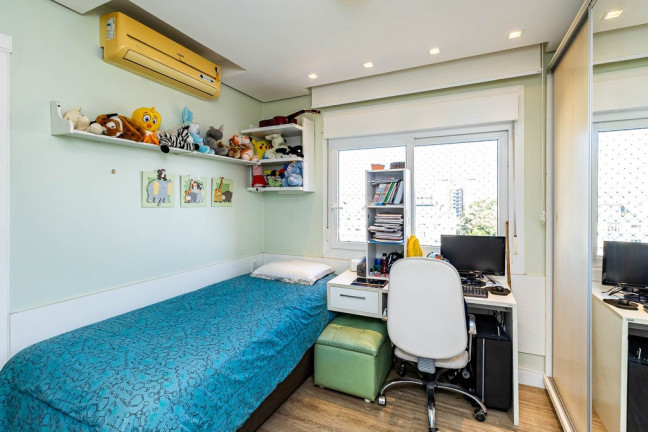 Imagem Apartamento com 3 Quartos à Venda, 137 m² em Rio Branco - Porto Alegre