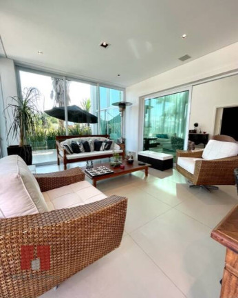 Imagem Casa com 4 Quartos à Venda, 693 m² em Alphaville - Santana De Parnaíba