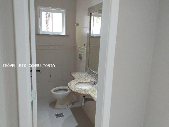 Imagem Casa com 4 Quartos à Venda, 260 m² em Rio De Janeiro Imagem Casa com 4 Quartos à Venda, 260 m² em Rio De Janeiro