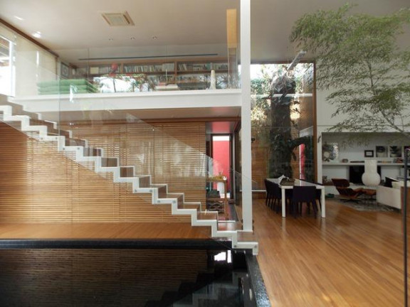 Imagem Casa com 3 Quartos à Venda, 750 m² em Chácara Flora - São Paulo