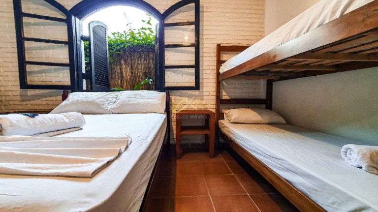 Imagem Casa com 6 Quartos à Venda, 250 m² em Tenório - Ubatuba
