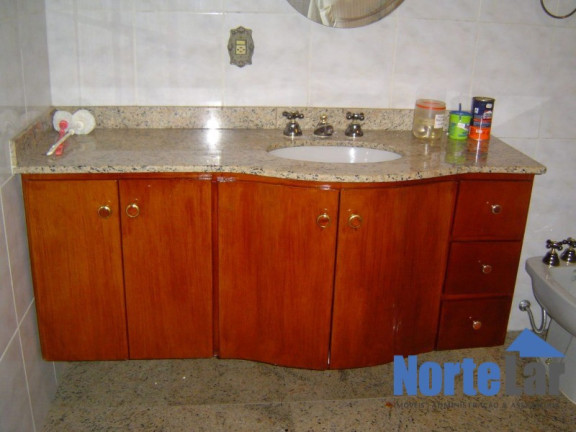 Imagem Sobrado com 4 Quartos para Alugar, 300 m² em Vila Irmãos Arnoni - São Paulo