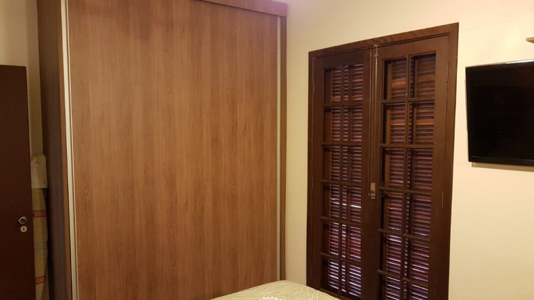 Imagem Casa com 2 Quartos à Venda, 200 m² em Vila Gumercindo - São Paulo
