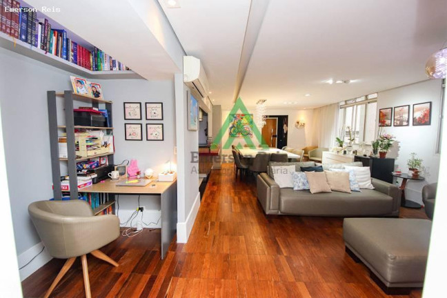 Imagem Casa com 3 Quartos à Venda, 135 m² em Jardim Paulista - São Paulo Imagem Casa com 3 Quartos à Venda, 135 m² em Jardim Paulista - São Paulo