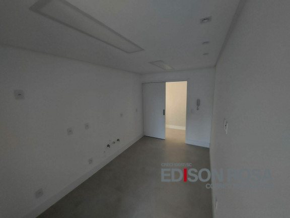 Imagem Apartamento com 3 Quartos à Venda, 140 m² em Nossa Senhora Do Rosário - São José