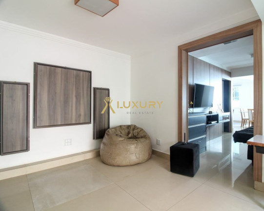 Imagem Imóvel com 2 Quartos à Venda, 195 m² em Santo Antônio - Belo Horizonte