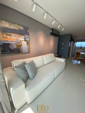 Imagem Apartamento com 3 Quartos à Venda, 139 m² em Barra Sul - Balneário Camboriú Imagem Apartamento com 3 Quartos à Venda, 139 m² em Barra Sul - Balneário Camboriú