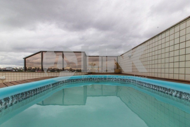Imagem Imóvel com 3 Quartos à Venda, 260 m² em Jardim Itu - Porto Alegre Imagem Imóvel com 3 Quartos à Venda, 260 m² em Jardim Itu - Porto Alegre
