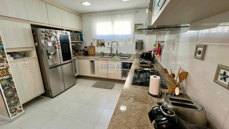 Imagem Casa com 3 Quartos à Venda, 218 m² em Jardim Três Marias - Guarujá Imagem Casa com 3 Quartos à Venda, 218 m² em Jardim Três Marias - Guarujá