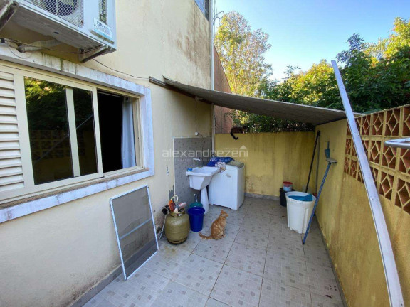Imagem Casa com 6 Quartos à Venda, 242 m² em José Amândio - Bombinhas Imagem Casa com 6 Quartos à Venda, 242 m² em José Amândio - Bombinhas